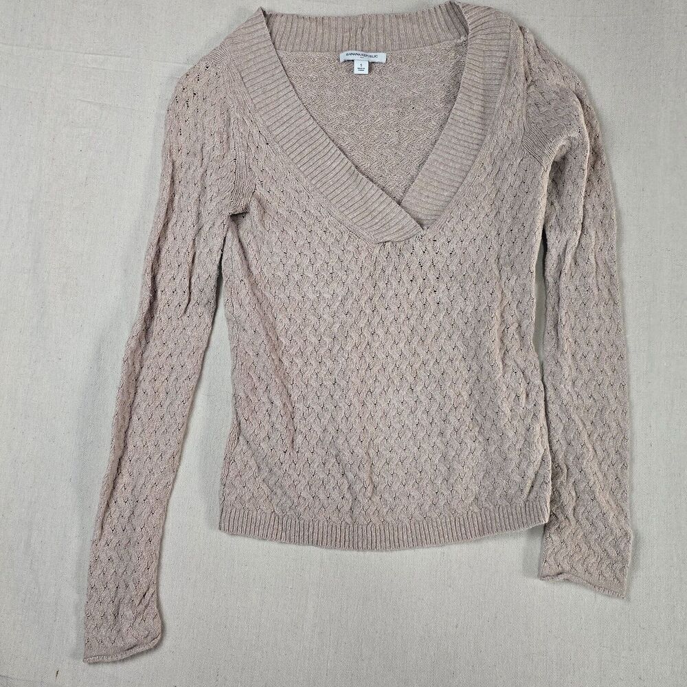 Banana Republic Small Beige V-Neck Knit Blend‎ Sweater